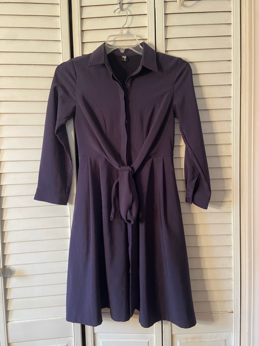 Vintage Women’s Navy Shirt Dress with Tie Waist